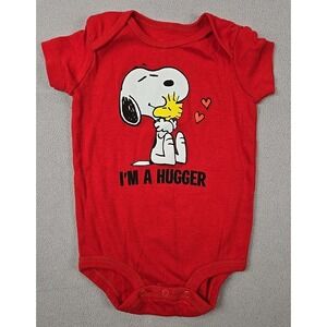 Peanuts Snoopy "I'm a Hugger" Baby Shirt‎ Red 3–6 Months Short Sleeve Bodysuit